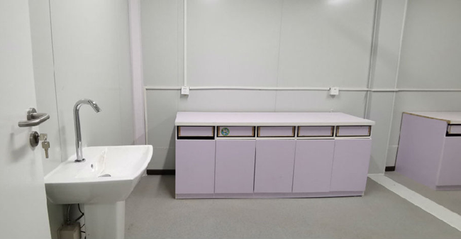 包含病房,治疗室,抢救室,观察室,处理室,缓冲区,护士站,污物室等